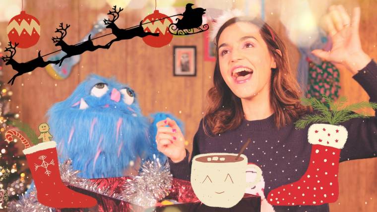 Cantamos LLEGA YA SANTA CLAUS porque Tristán ¡no conoce a Papá Noel!. Música de Navidad para niños